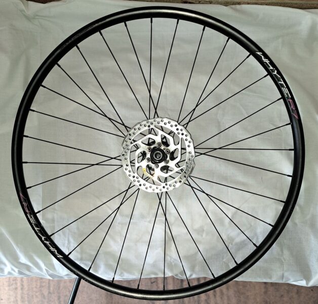 Whyte R7 bicycle wheel 700c disc black
