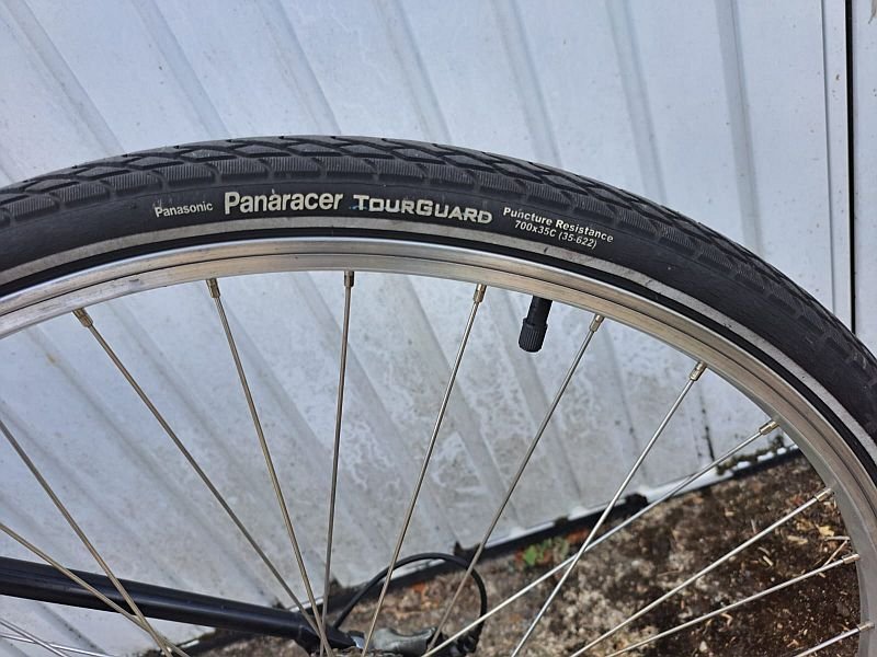 Specialized Crossroads hybrid 29"