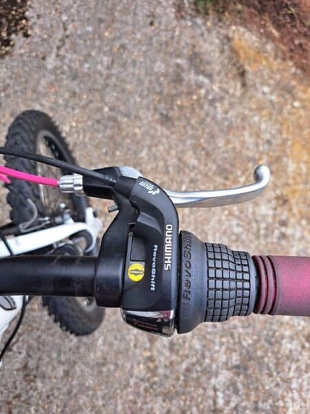 Carrera kids bike 26" in good condition