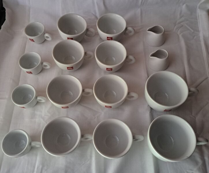 Illy set cups & mugs