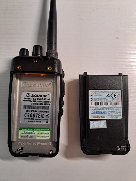 Wouxun KG-UV8D plus